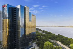 性物业的本能机能