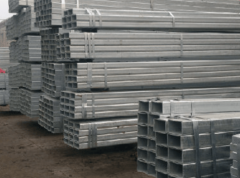 布局材料包罗：木材、竹材、石材、水泥、混凝